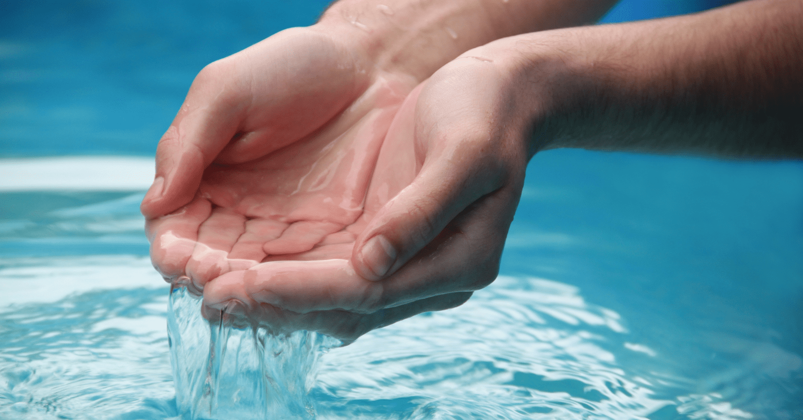 Does Water Make Your Hair Grow?